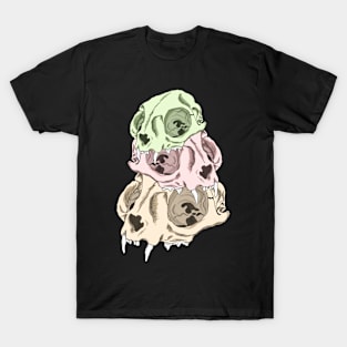 Trhee skull Cat T-Shirt